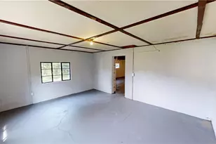 34 W Lewis St, Struthers, OH 44471 - Photo 27