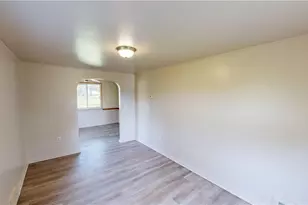 34 W Lewis St, Struthers, OH 44471 - Photo 11