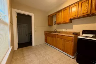 1104 Yukon Ave, Akron, OH 44320 - Photo 5