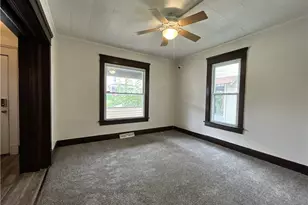 1303 Oregon Ave, Steubenville, OH 43952 - Photo 3