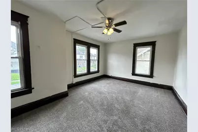 1303 Oregon Avenue, Steubenville, OH 43952 - Photo 11