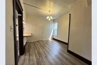 1303 Oregon Avenue, Steubenville, OH 43952 - Photo 7