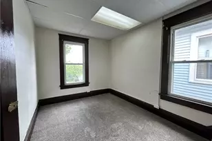 1303 Oregon Ave, Steubenville, OH 43952 - Photo 9