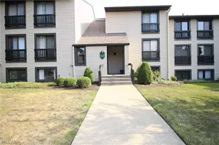 6270 Greenwood, Sagamore Hills, OH 44067 - Photo 1