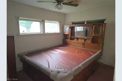 375 Bon Air Avenue, Elyria, OH 44035 - Photo 5