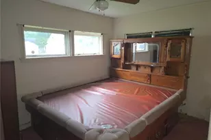 375 Bon Air Ave, Elyria, OH 44035 - Photo 5