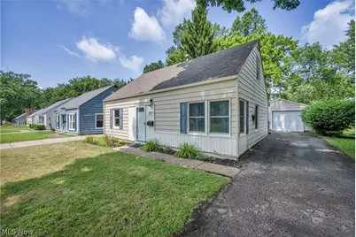 377 Morrison Avenue, Cuyahoga Falls, OH 44221 - Photo 5
