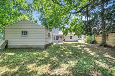 377 Morrison Avenue, Cuyahoga Falls, OH 44221 - Photo 35