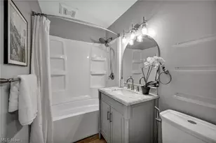 377 Morrison Ave, Cuyahoga Falls, OH 44221 - Photo 19