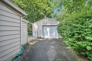 377 Morrison Ave, Cuyahoga Falls, OH 44221 - Photo 31