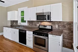 1418 Hocking Rd, Belpre, OH 45714 - Photo 9