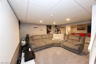 145 N 24th St, Weirton, WV 26062 - Photo 23