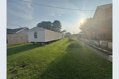 145 Maple Street, Newport, OH 45768 - Photo 7