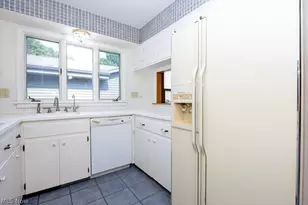 1012 Ashwood Dr, Wooster, OH 44691 - Photo 9