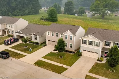 147 Springvale Drive, Amherst, OH 44001 - Photo 5