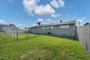 5208 Hayes Ave, Sandusky, OH 44870 - Photo 31