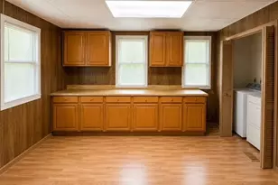 60 Oakwood Blvd, Painesville Twp, OH 44077 - Photo 5