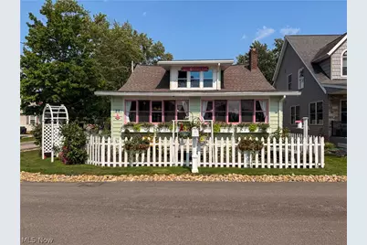 27 Bungalow Bay Boulevard, Chippewa Lake, OH 44215 - Photo 1