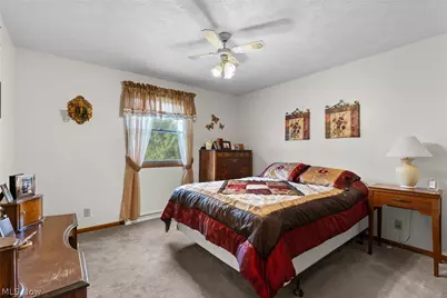56062 Governor Drive, Bellaire, OH 43906 - Photo 17