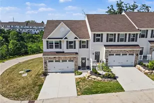 7370 Hillshire Dr, Concord Twp, OH 44077 - Photo 9