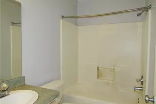 2305 E 63rd St, Loveland, OH 44104 - Photo 19