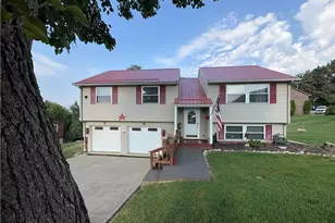 124 Orchard Dr, St Clairsville, OH 43950 - Photo 3
