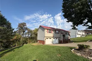 124 Orchard Dr, St Clairsville, OH 43950 - Photo 5
