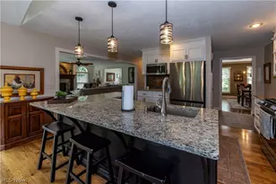 300 Lakeview Cir, Aurora, OH 44202 - Photo 21