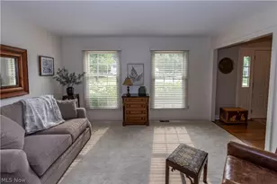 300 Lakeview Cir, Aurora, OH 44202 - Photo 15