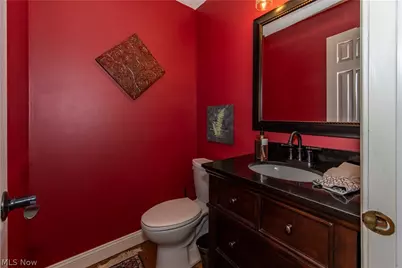 300 Lakeview Circle, Aurora, OH 44202 - Photo 7