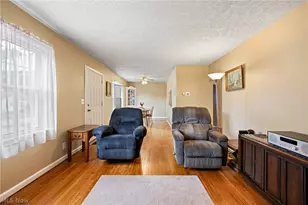 1722 39th St NW, Canton, OH 44709 - Photo 5