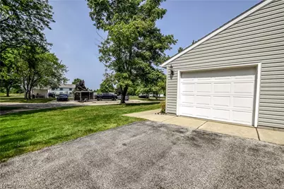 551 Heritage Square, Jefferson, OH 44047 - Photo 5