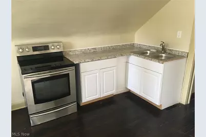 429 W Glenaven Avenue, Youngstown, OH 44511 - Photo 3