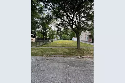 829 Whitcomb Road, Loveland, OH 44110 - Photo 1