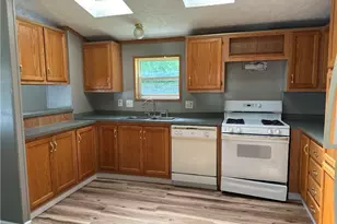 4871 Edwards Dr, Geneva, OH 44041 - Photo 7
