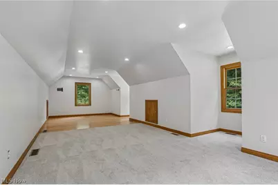 10685 Robert Lane, Chagrin Falls, OH 44023 - Photo 35