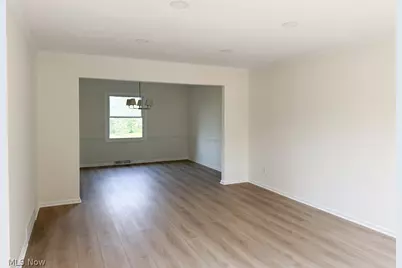 73 Lakecrest Boulevard, Hinckley, OH 44233 - Photo 21