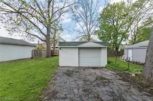 4318 Bucyrus Ave, Loveland, OH 44109 - Photo 33