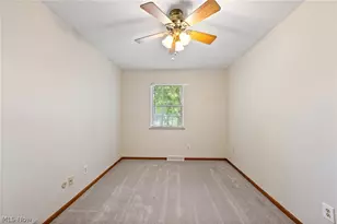 2927 Pleasant St NW, North Canton, OH 44720 - Photo 23