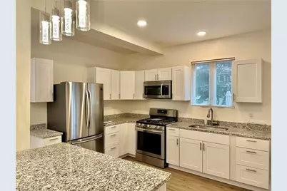 2214 W 32nd Street #DOWN, Loveland, OH 44113 - Photo 5