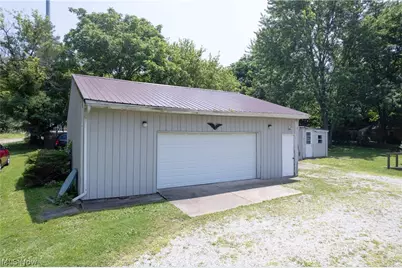 1125 S Johnson Road, Sebring, OH 44672 - Photo 27