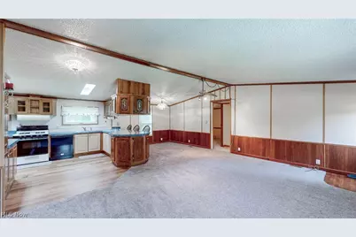1125 S Johnson Road, Sebring, OH 44672 - Photo 13