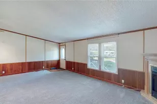 1125 S Johnson Rd, Sebring, OH 44672 - Photo 11