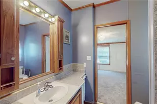1125 S Johnson Rd, Sebring, OH 44672 - Photo 17
