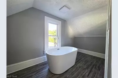 432 Fuller Street, Akron, OH 44306 - Photo 11