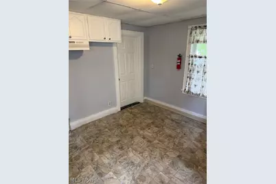 1372 Andrus Street, Akron, OH 44301 - Photo 9