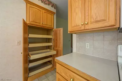 767 Mesa Verde Drive, Barberton, OH 44203 - Photo 13