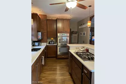 809 N 10th Street, Cambridge, OH 43725 - Photo 7