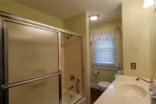 809 N 10th St, Cambridge, OH 43725 - Photo 15