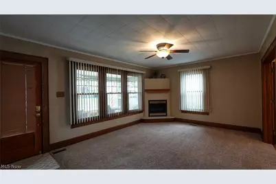 809 N 10th Street, Cambridge, OH 43725 - Photo 5